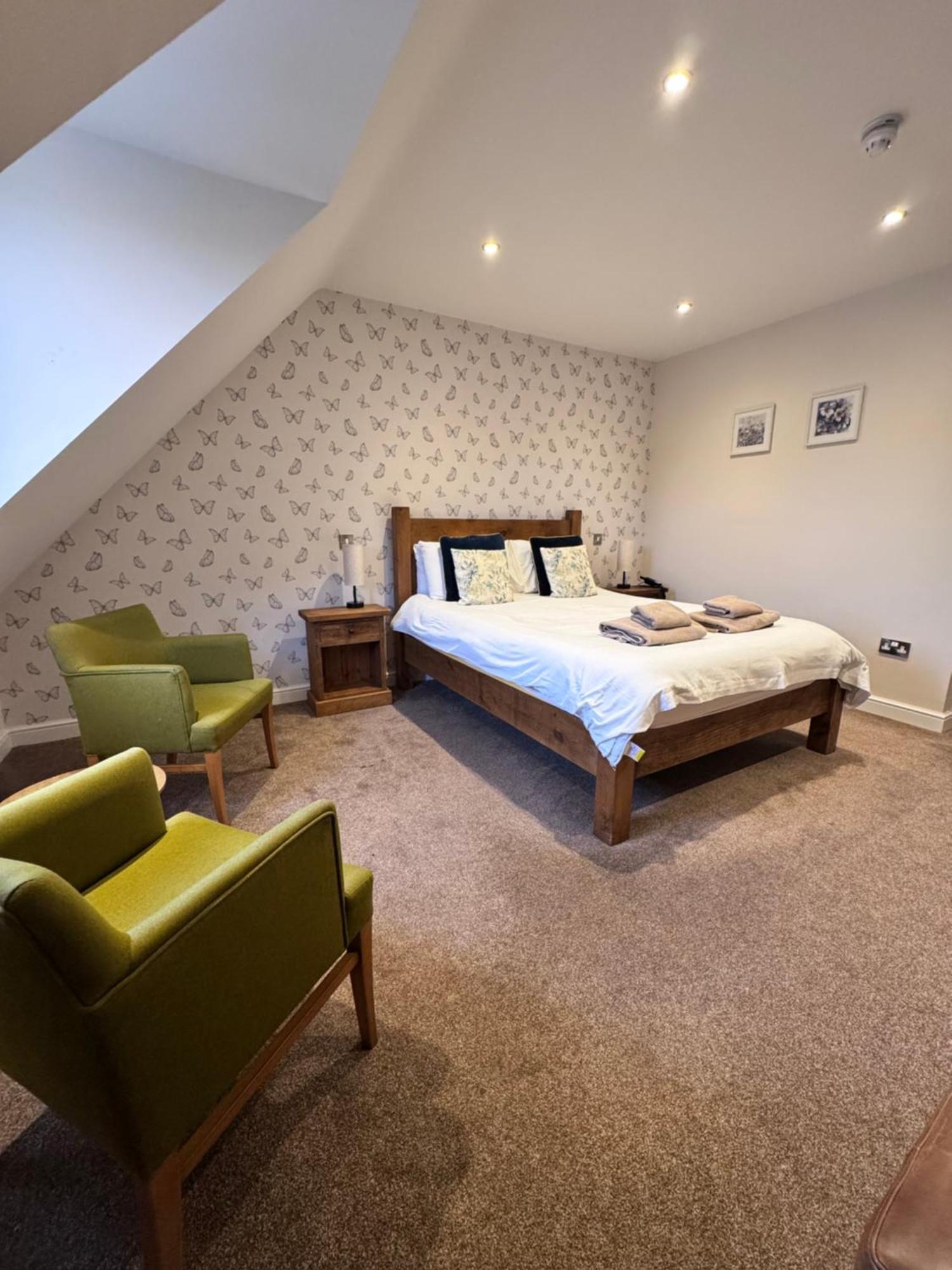 The White Hart 4*