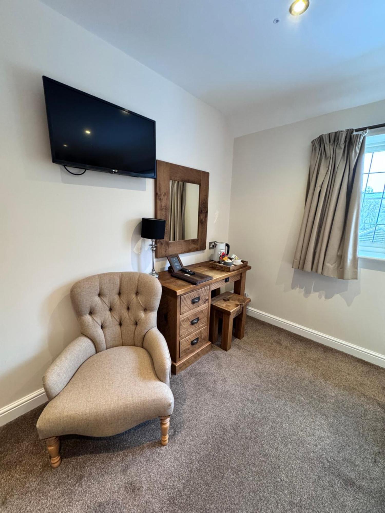 Bed & Breakfast The White Hart 4*